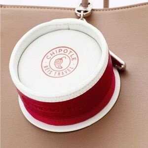 BÉIS x Chipotle Collab /!The Guac Cup Bag Charm with clip.